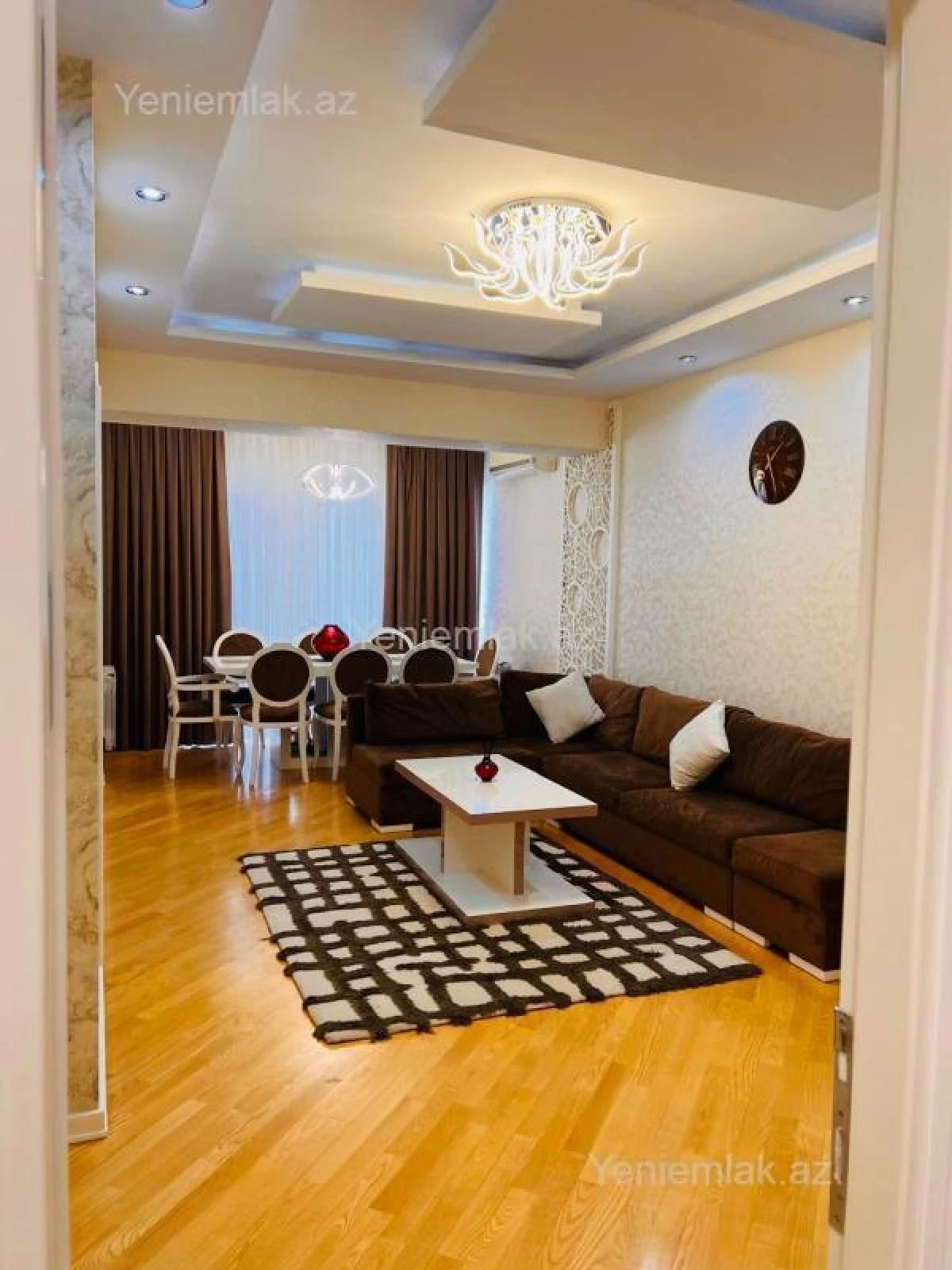 Satılır 3 otaqlı yeni tikili 105 m²