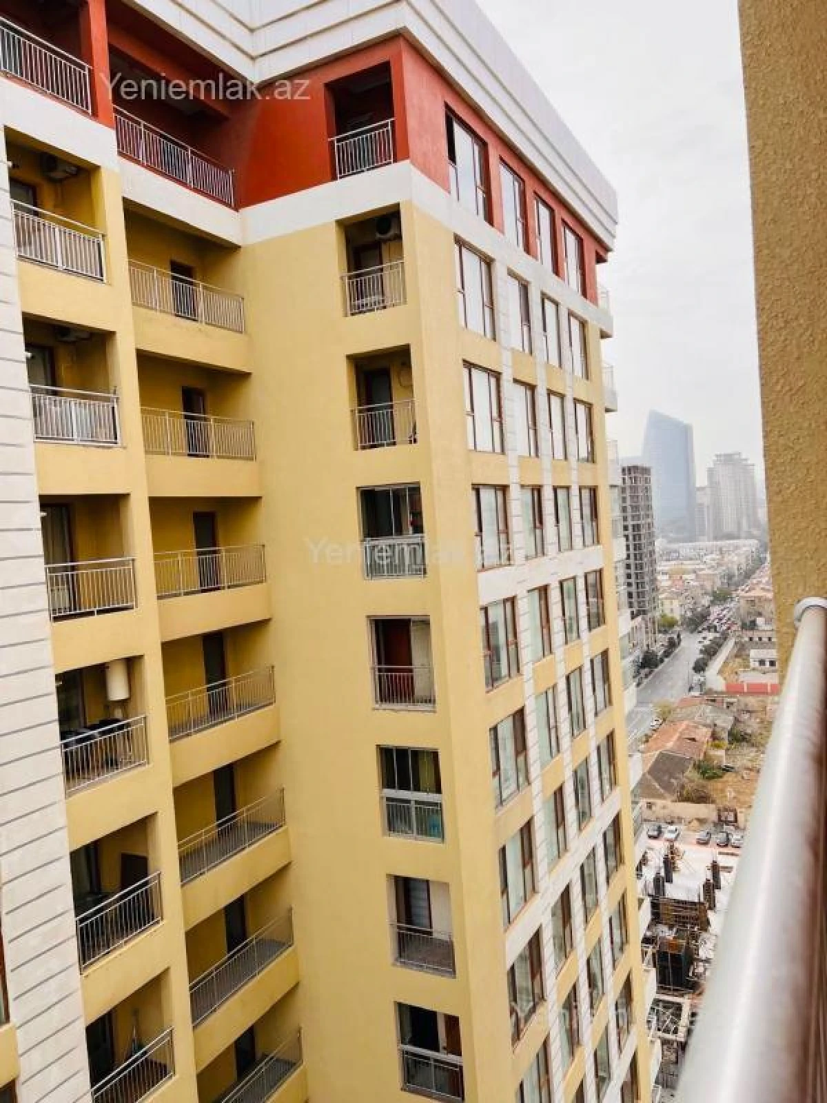 Satılır 3 otaqlı yeni tikili 105 m²