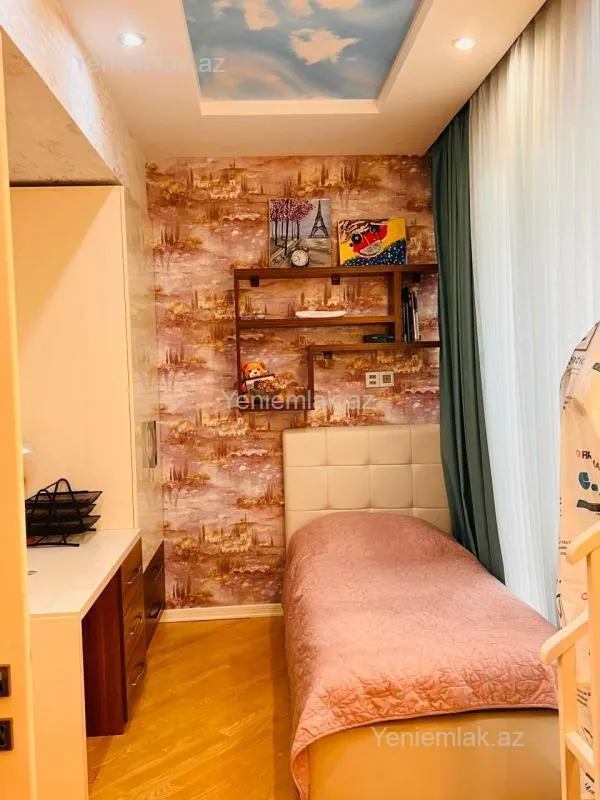 Satılır 3 otaqlı yeni tikili 105 m²