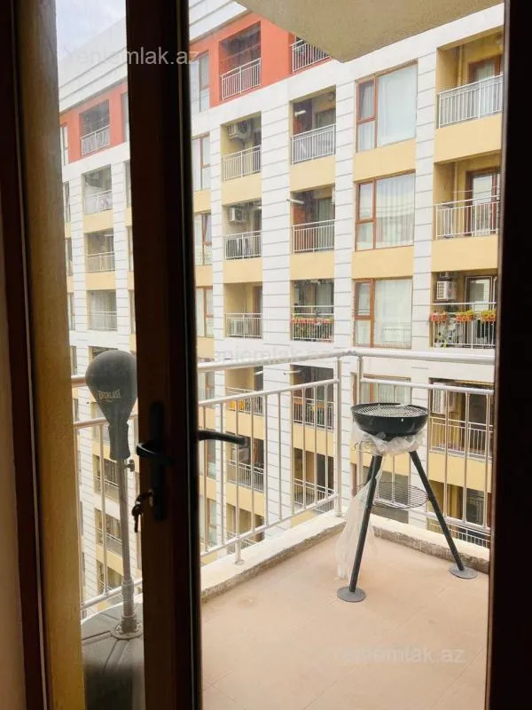 Satılır 3 otaqlı yeni tikili 105 m²