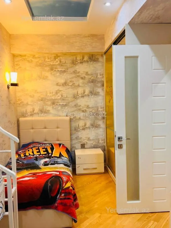 Satılır 3 otaqlı yeni tikili 105 m²