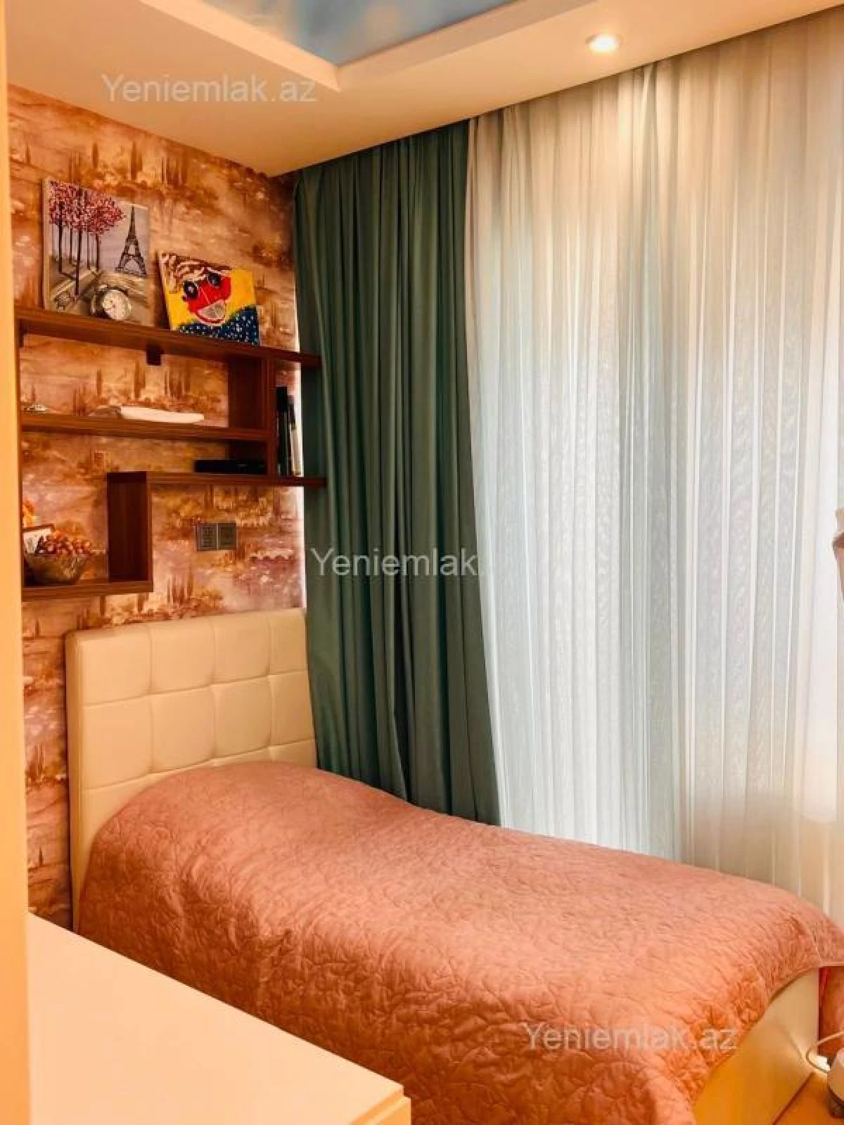 Satılır 3 otaqlı yeni tikili 105 m²