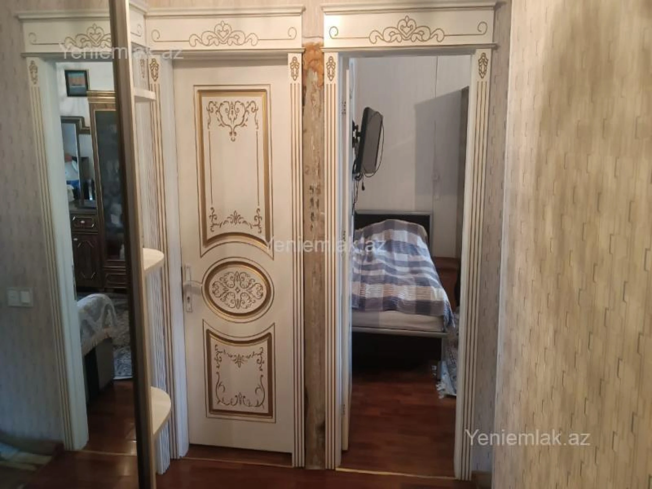 Satılır 3 otaqlı köhnə tikili 80 m²