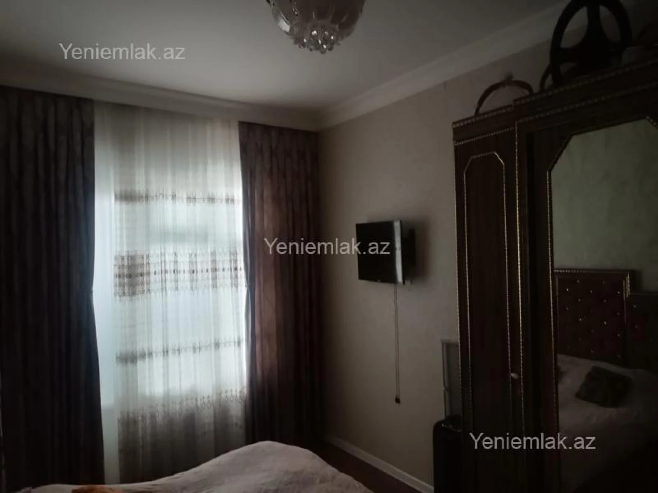 Satılır 3 otaqlı köhnə tikili 80 m²