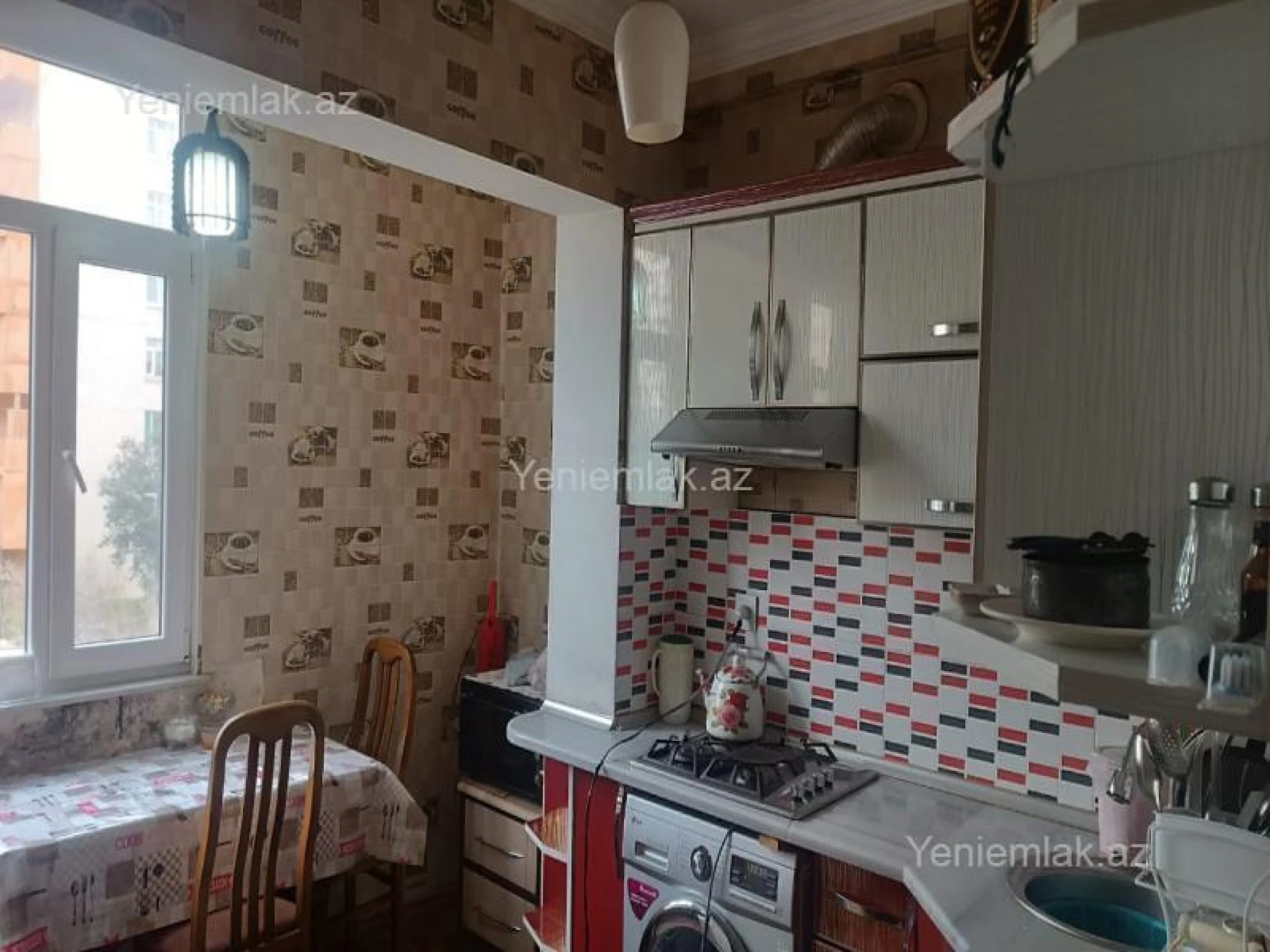 Satılır 3 otaqlı köhnə tikili 80 m²