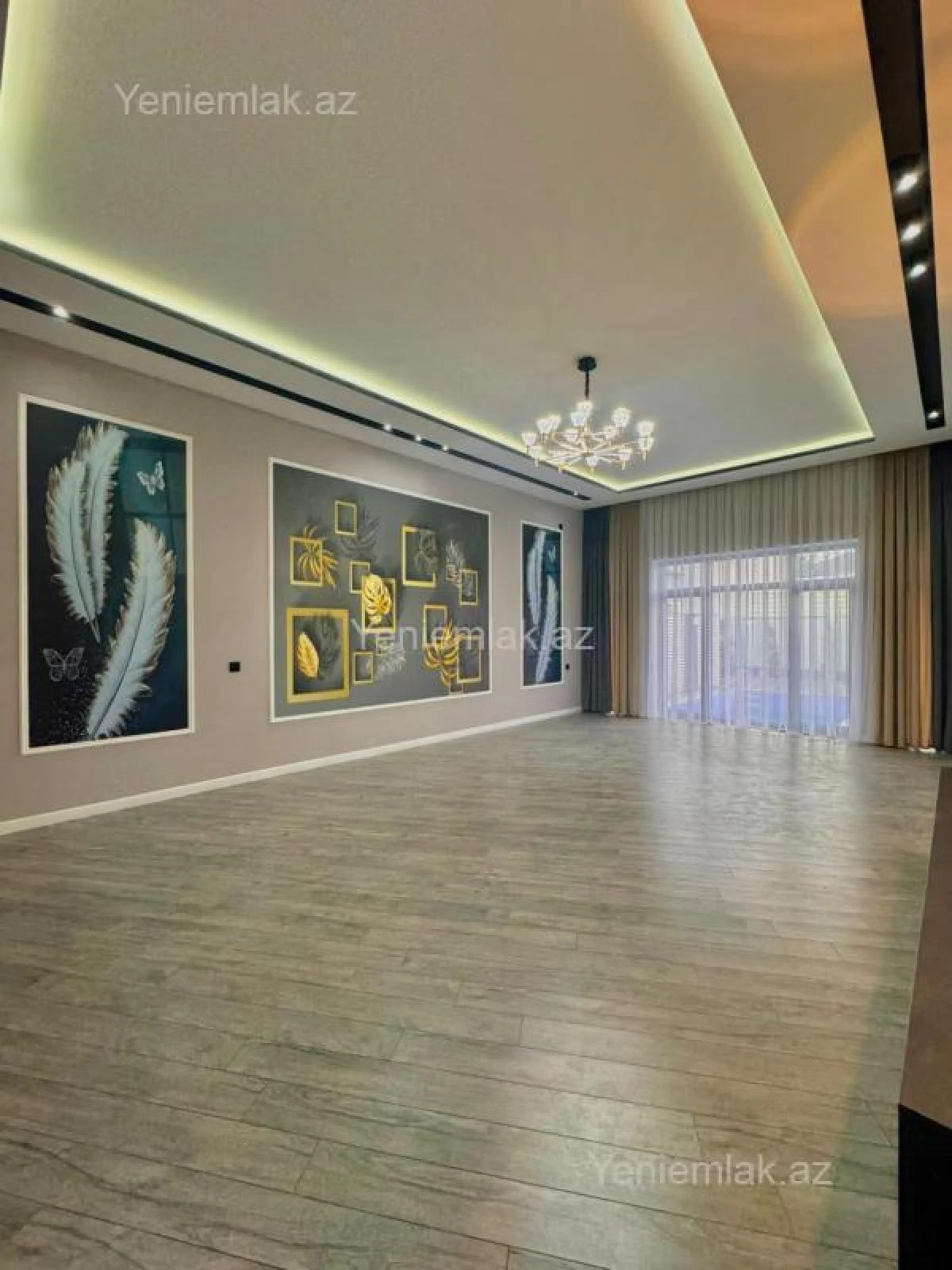 Satılır 5 otaqlı həyət evi 220 m²