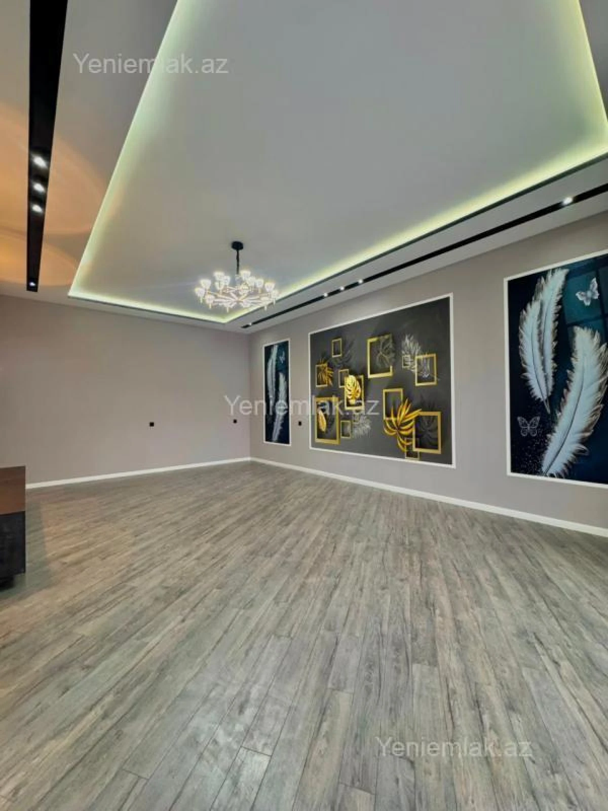 Satılır 5 otaqlı həyət evi 220 m²