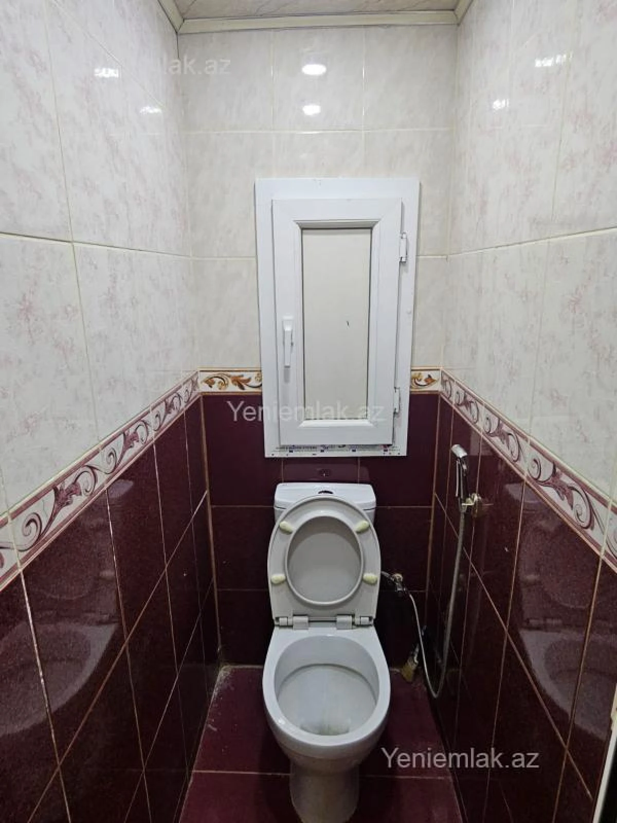 Satılır 2 otaqlı köhnə tikili 60 m²