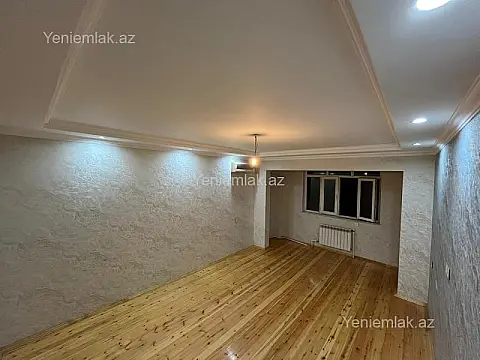Satılır 3 otaqlı köhnə tikili 70 m² — Sumqayıt, 7-ci mikrorayon 3 otaq 70.00 m²
