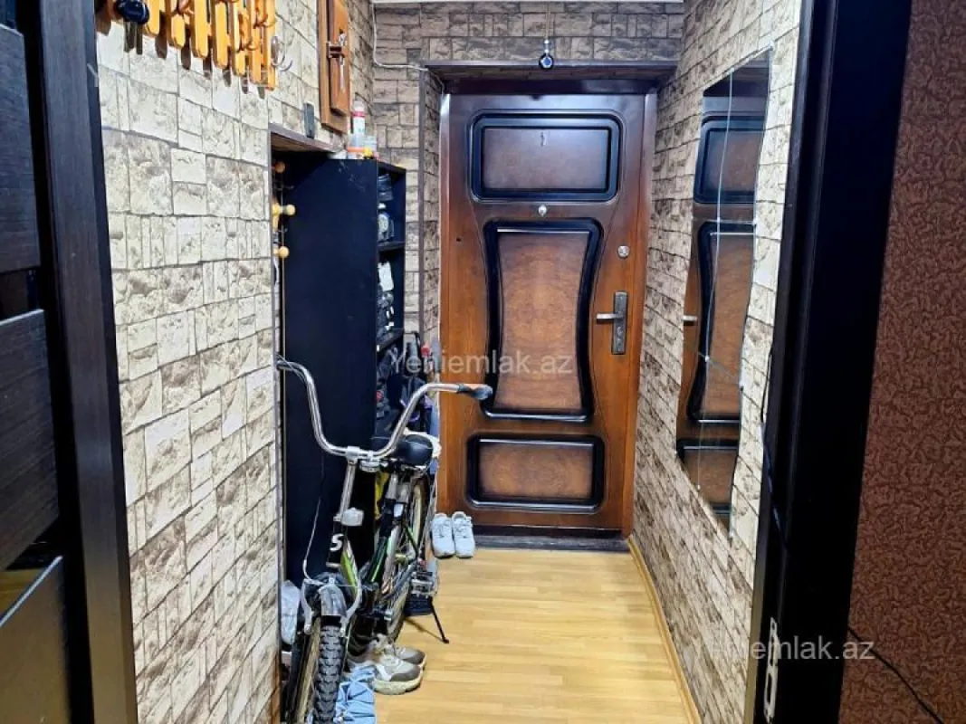 Satılır 3 otaqlı köhnə tikili 60 m²