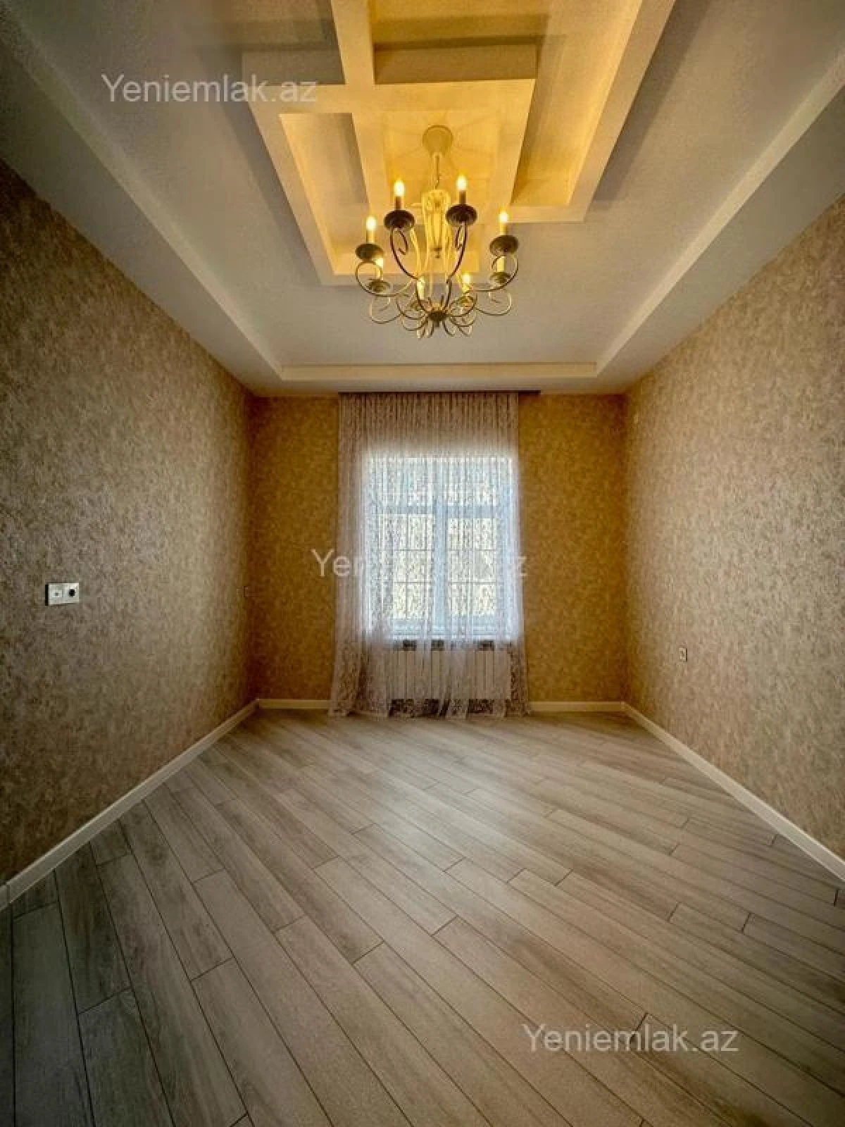 Satılır 4 otaqlı həyət evi 180 m²