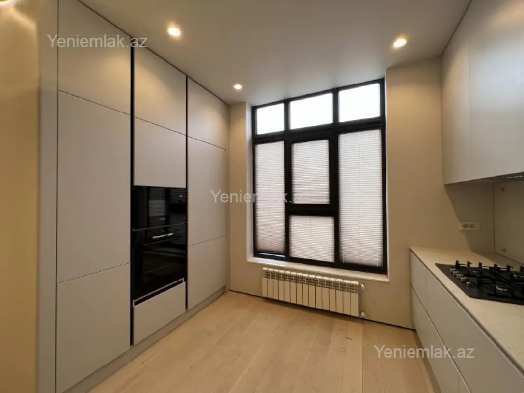 Satılır 3 otaqlı yeni tikili 109 m²