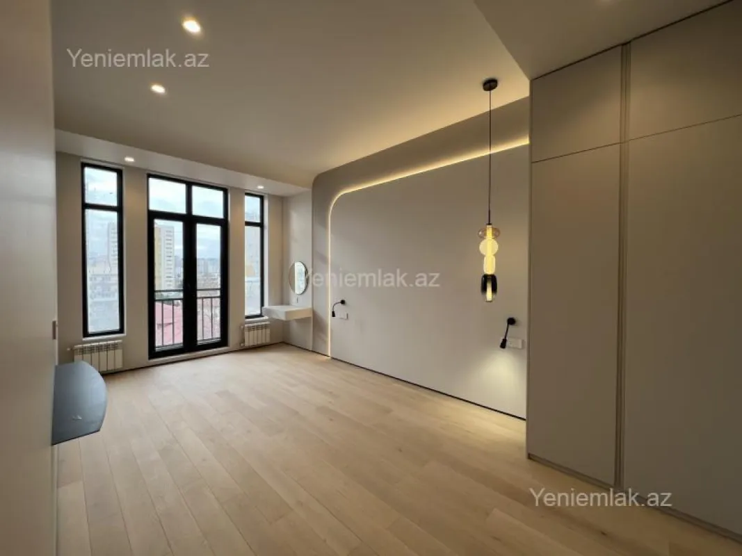 Satılır 3 otaqlı yeni tikili 109 m²