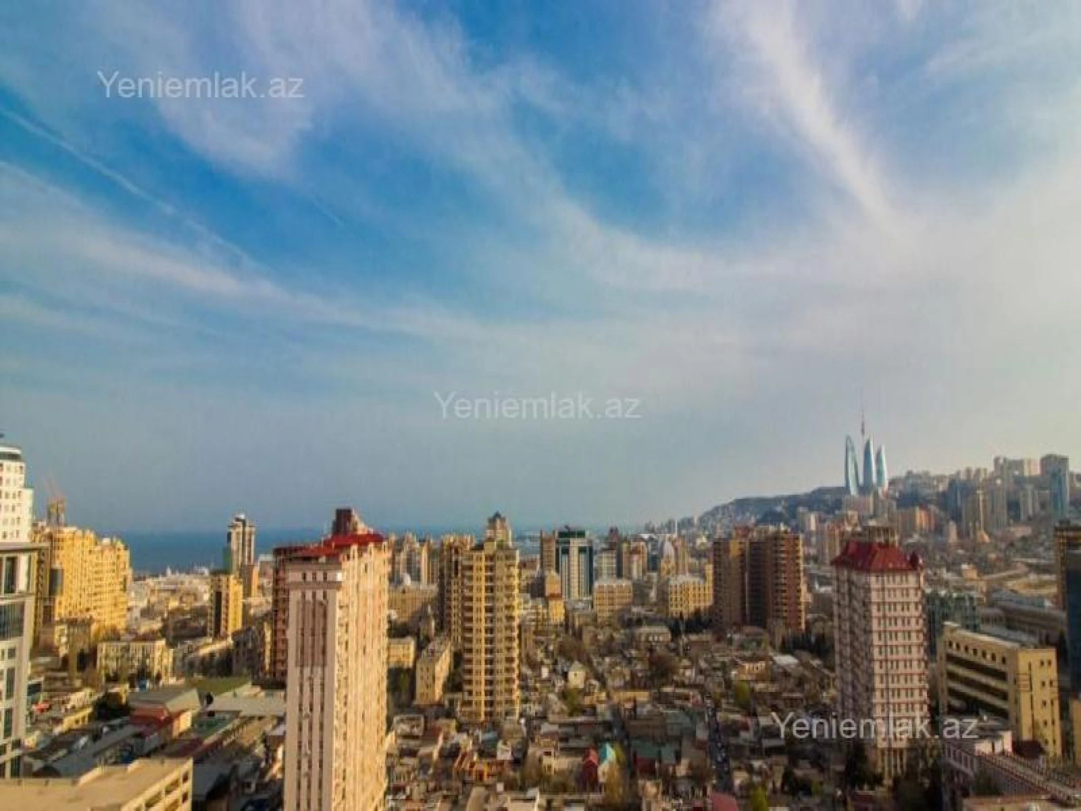 Satılır 5 otaqlı yeni tikili 300 m²