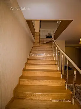 Satılır 5 otaqlı yeni tikili 300 m²