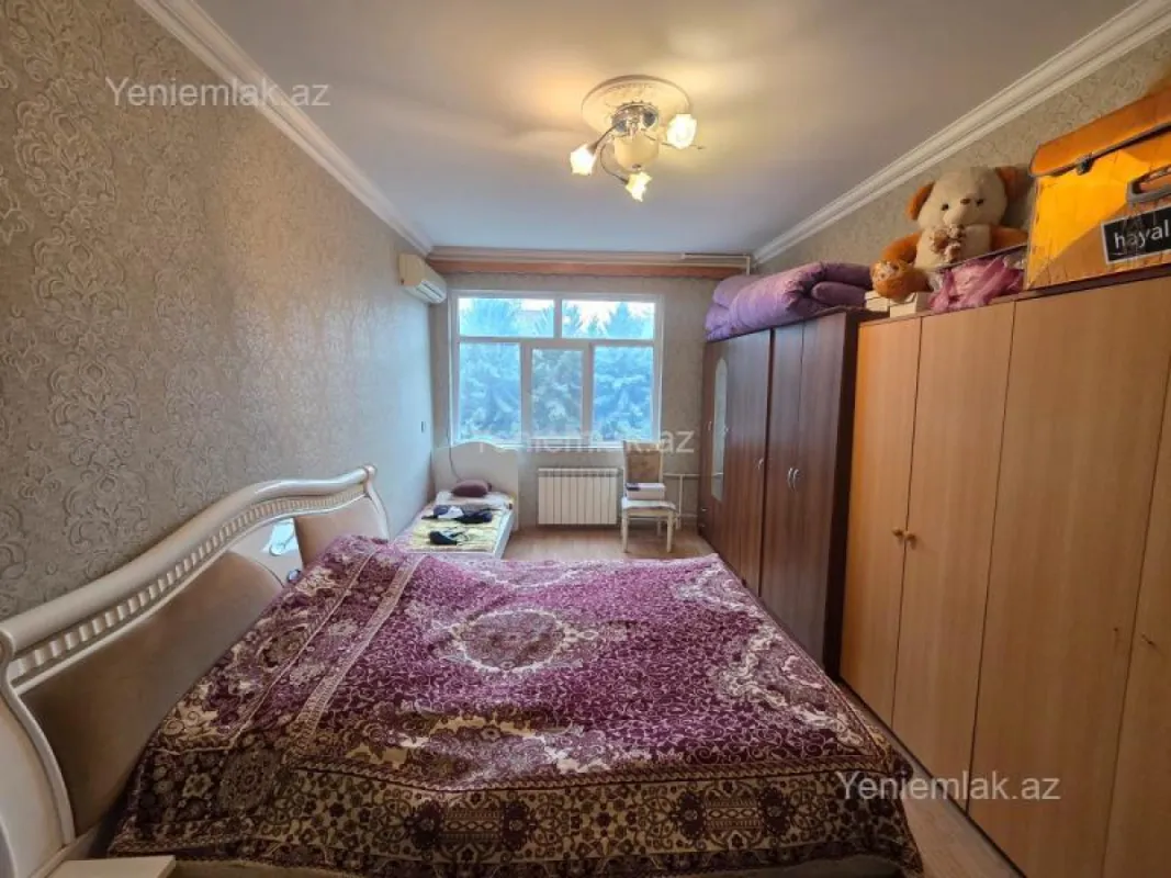 Satılır 2 otaqlı köhnə tikili 60 m²