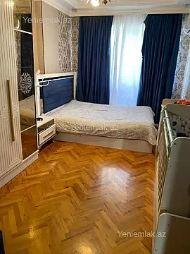 Satılır 3 otaqlı köhnə tikili 85 m²