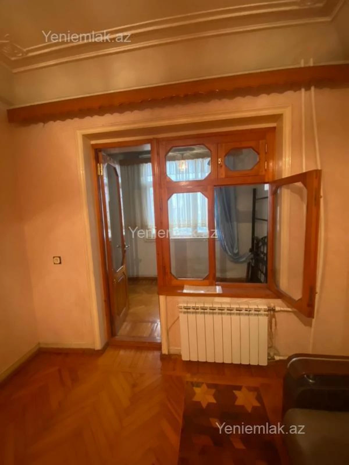 Satılır 2 otaqlı köhnə tikili 55 m²