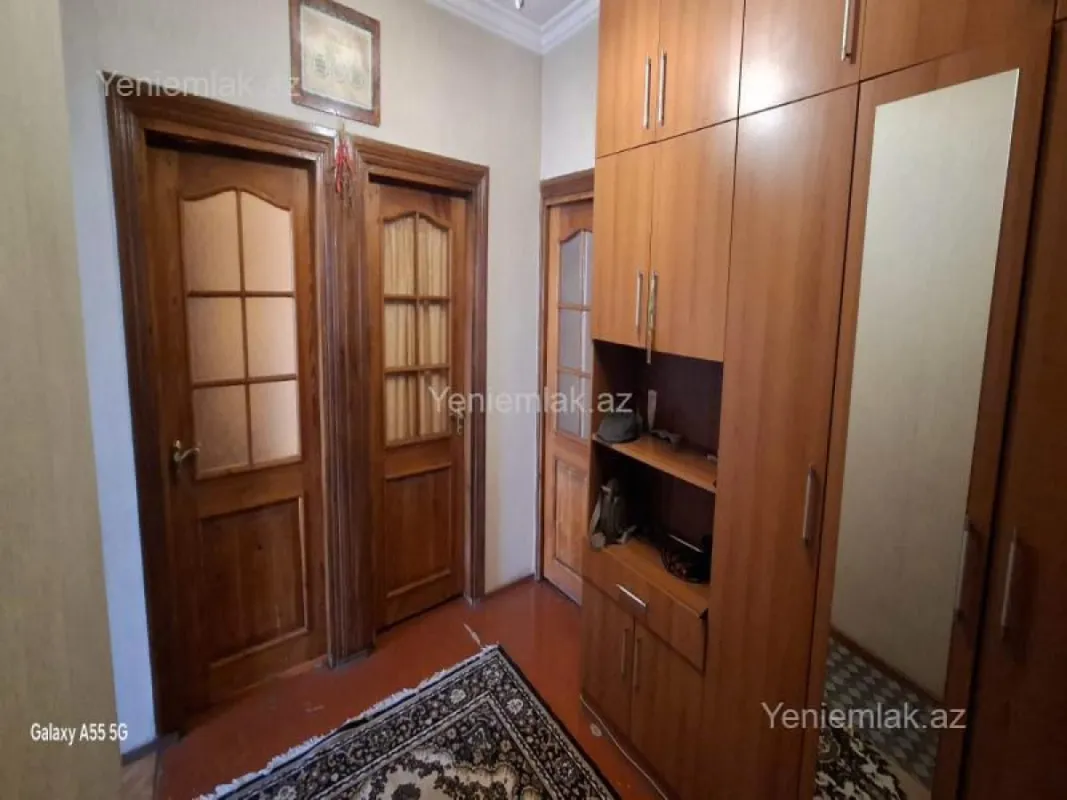 Satılır 4 otaqlı köhnə tikili 87 m²