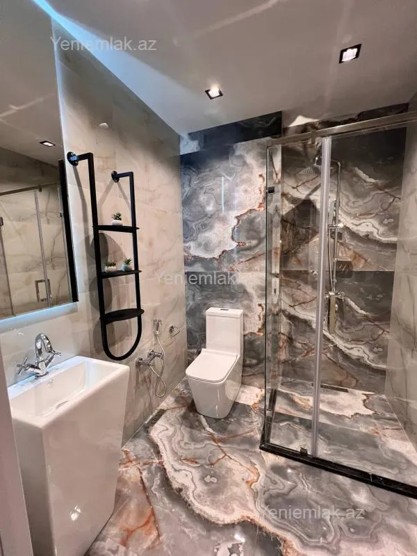 Satılır 3 otaqlı yeni tikili 119 m²