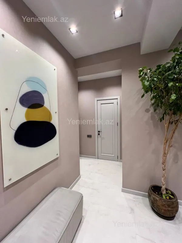 Satılır 3 otaqlı yeni tikili 119 m²
