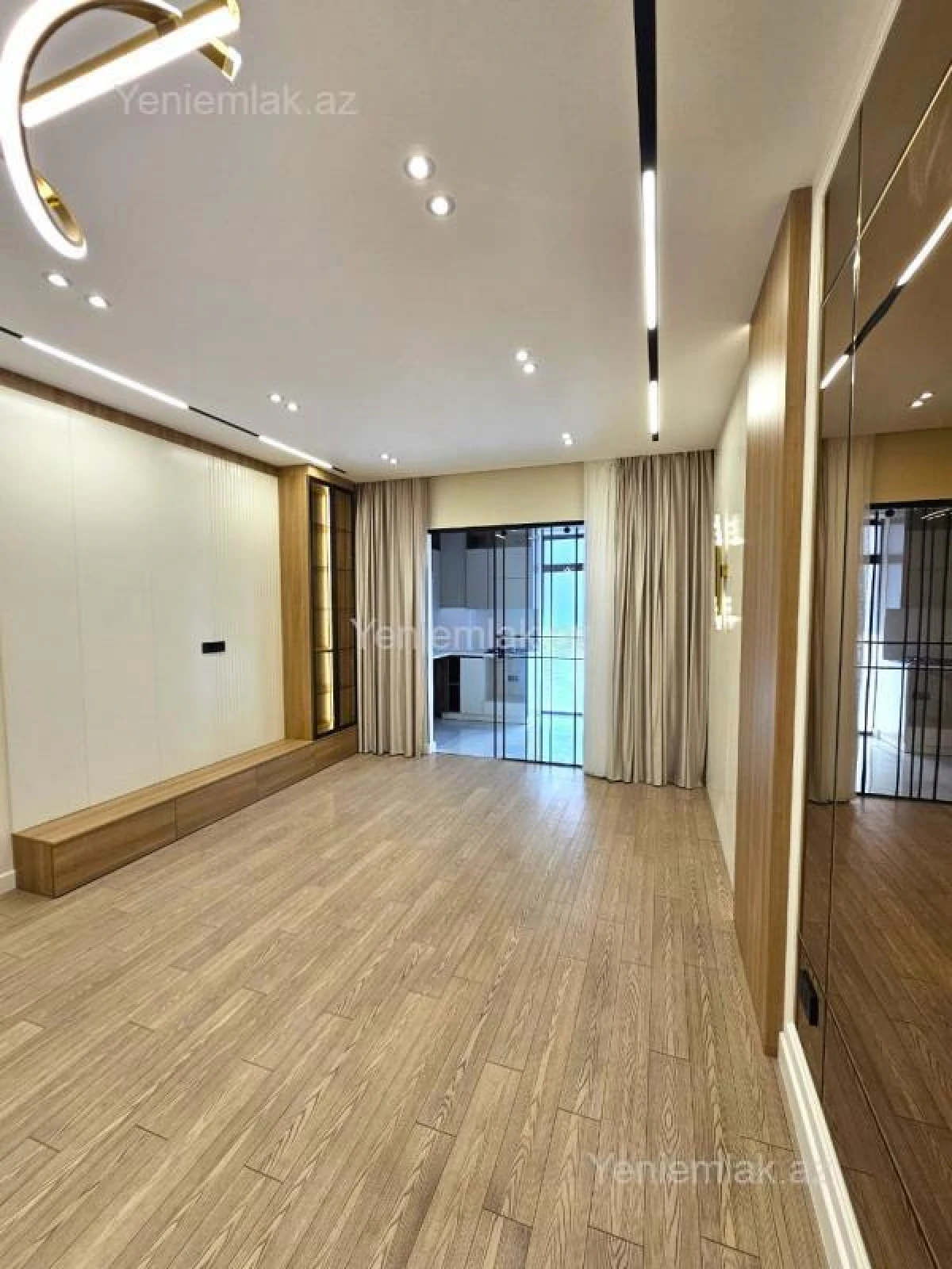 Satılır 3 otaqlı yeni tikili 103 m²