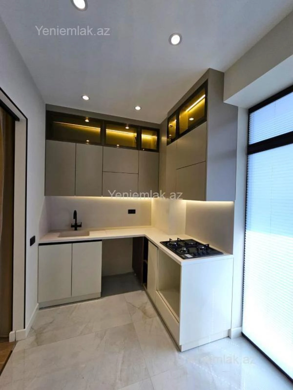 Satılır 3 otaqlı yeni tikili 103 m²