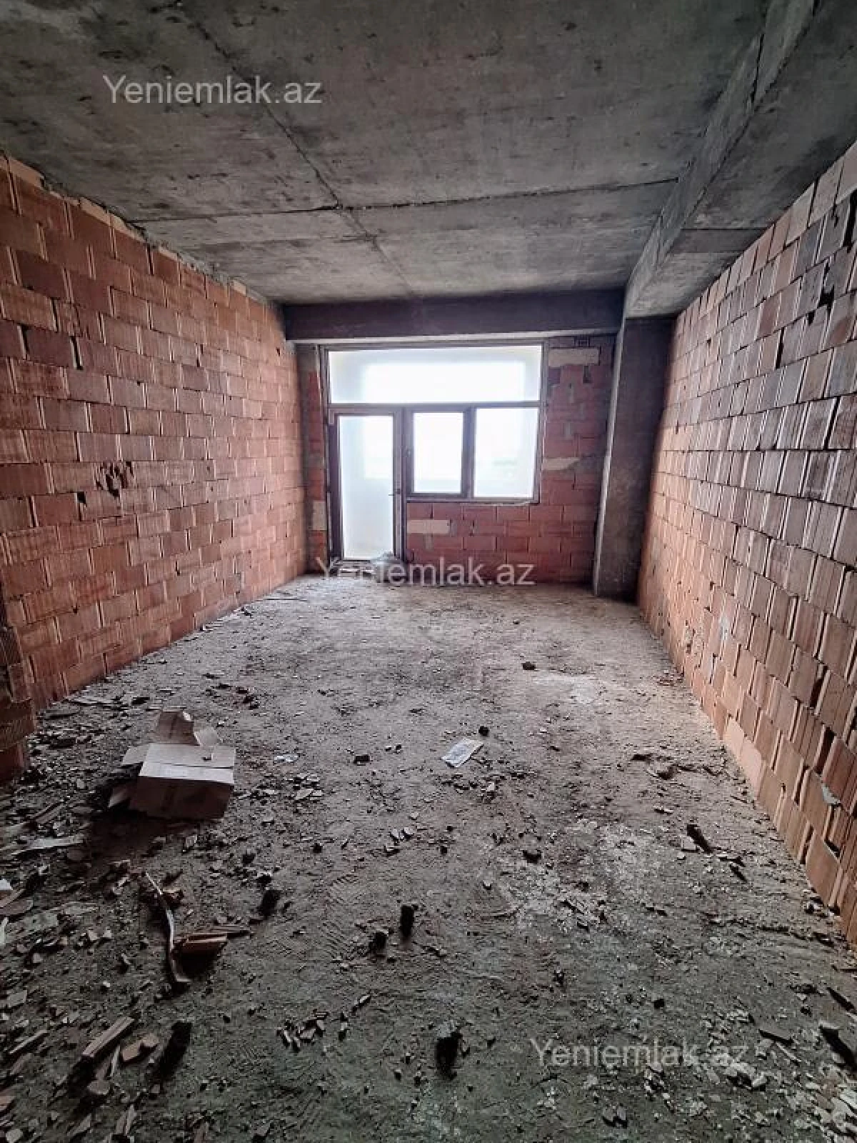 Satılır 1 otaqlı yeni tikili 70 m²