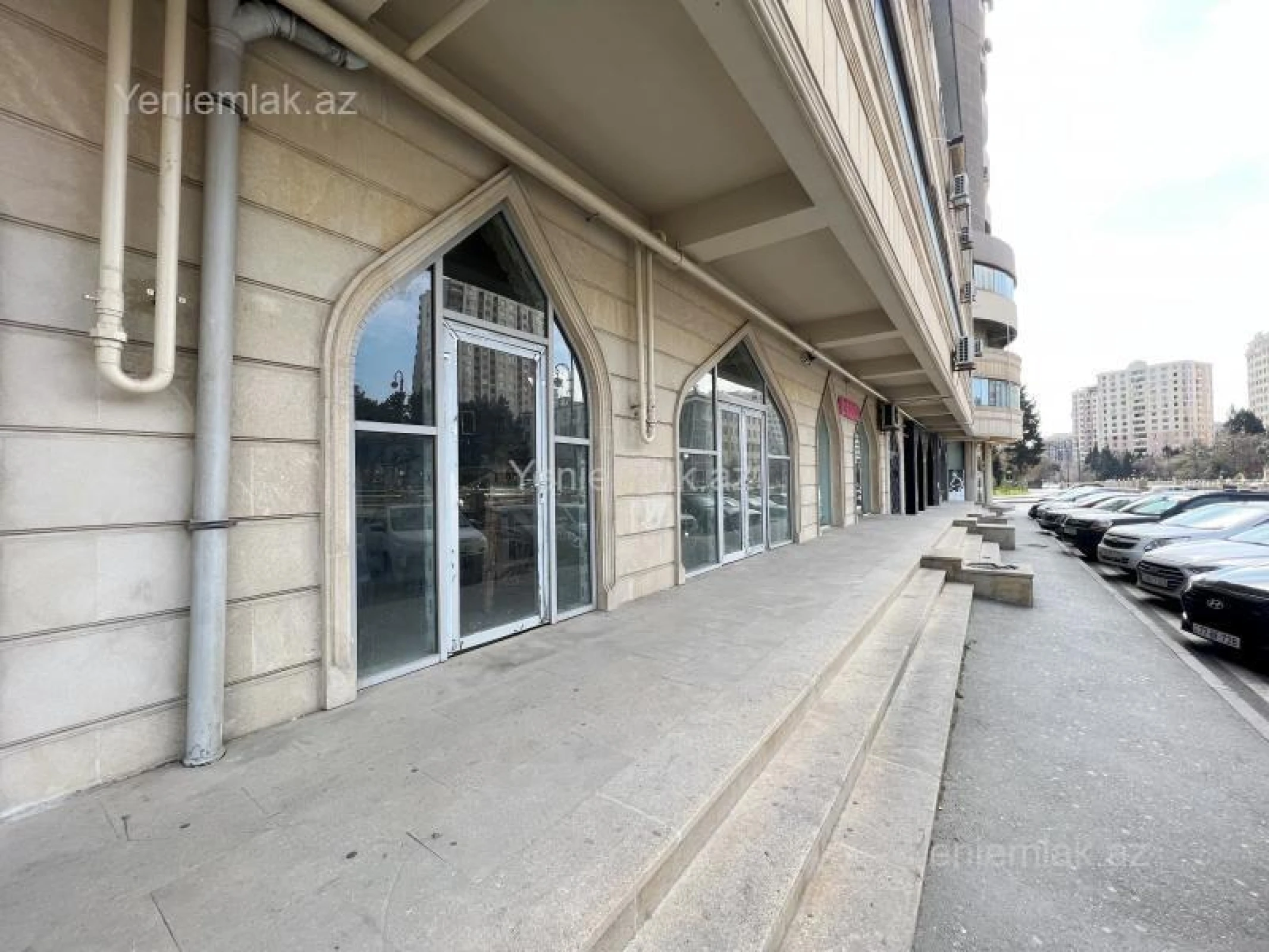 Satılır 1 otaqlı obyekt 91 m²