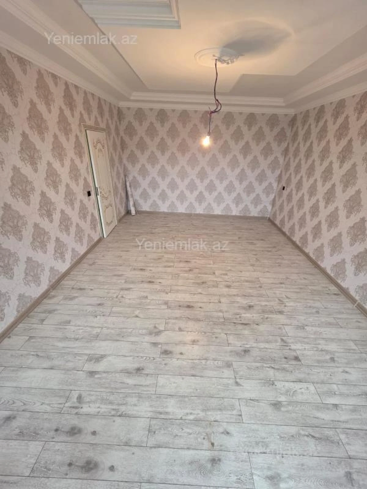 Satılır 5 otaqlı həyət evi 250 m²