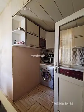 Satılır 3 otaqlı köhnə tikili 65 m²