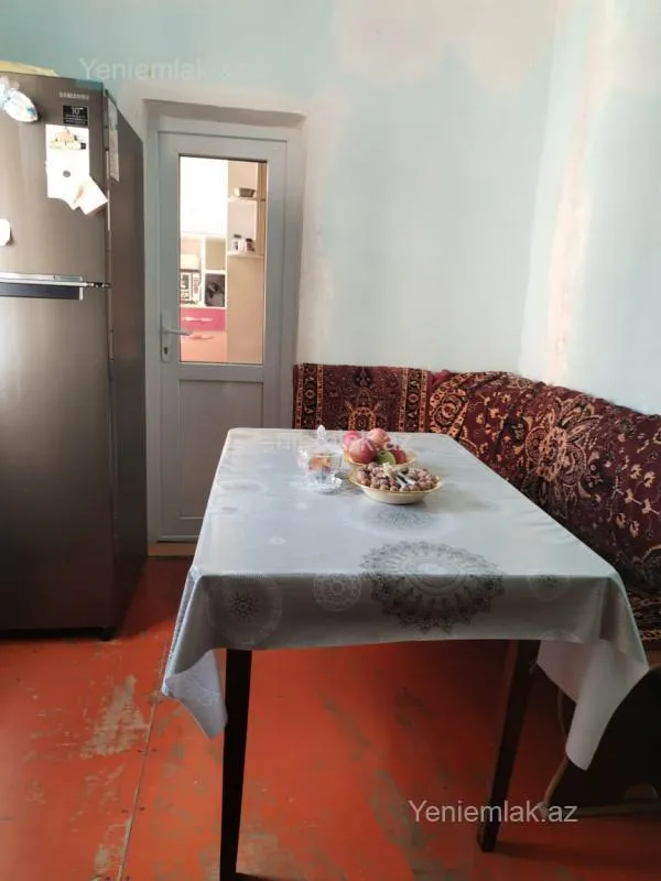 Satılır 3 otaqlı köhnə tikili 65 m²