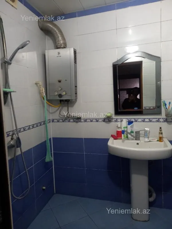 Satılır 3 otaqlı köhnə tikili 65 m²