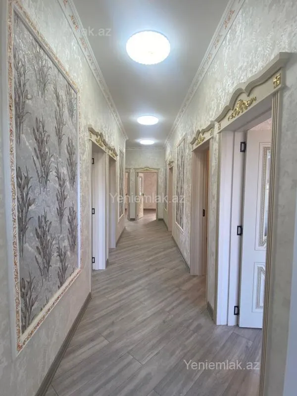 Satılır 6 otaqlı həyət evi 200 m²