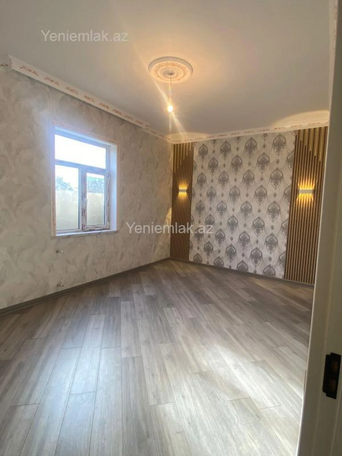 Satılır 6 otaqlı həyət evi 200 m²