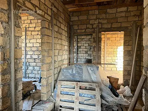 Satılır 4 otaqlı həyət evi 154 m²