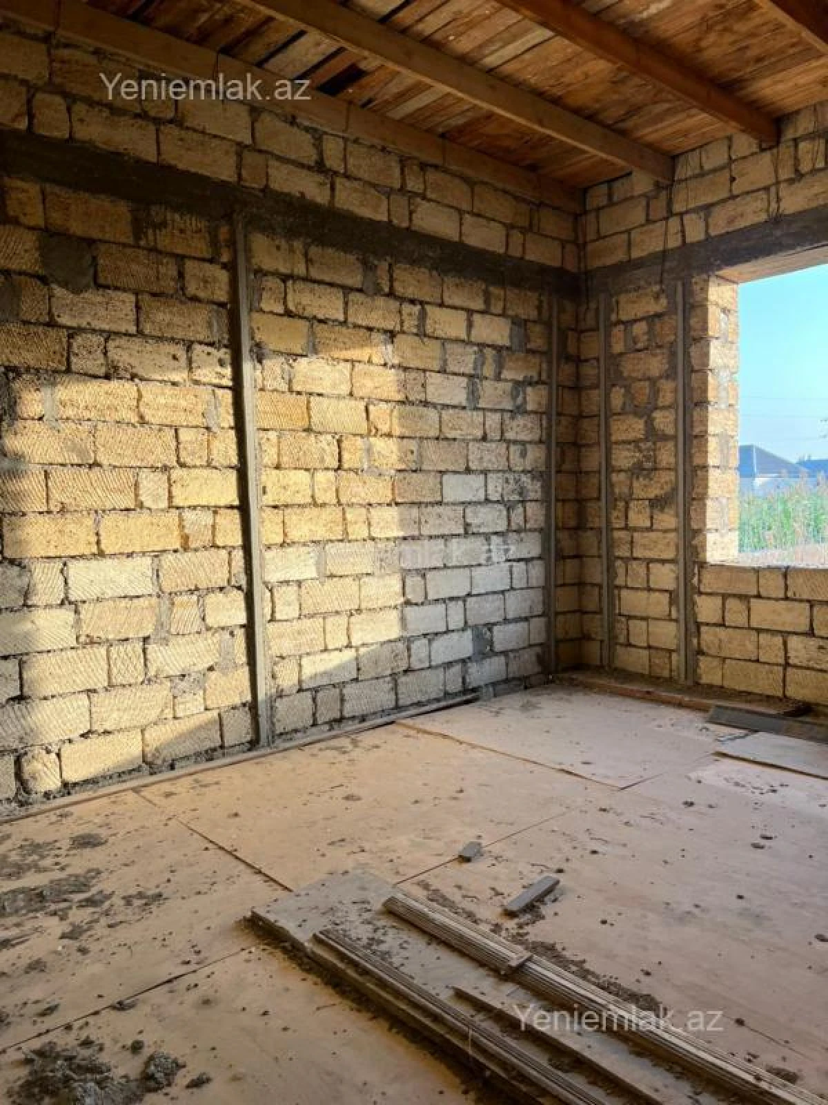 Satılır 4 otaqlı həyət evi 154 m²