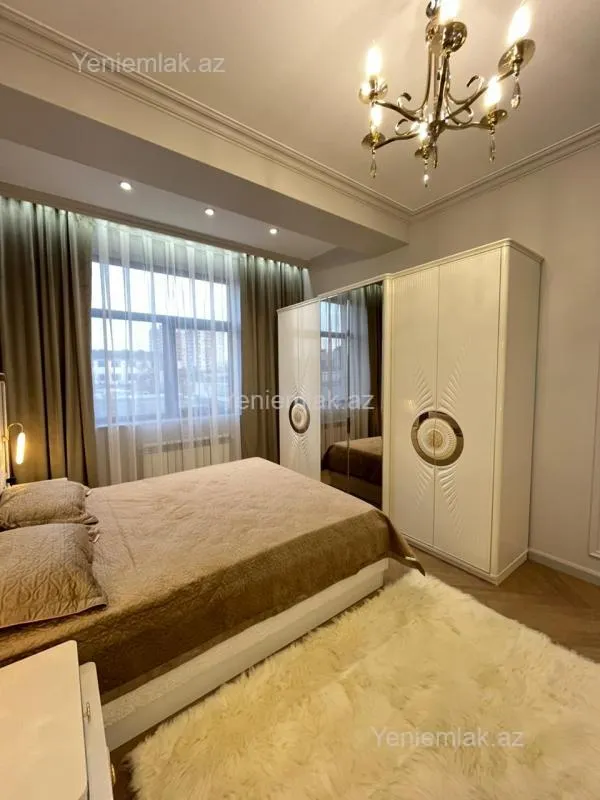 Satılır 3 otaqlı yeni tikili 112 m²