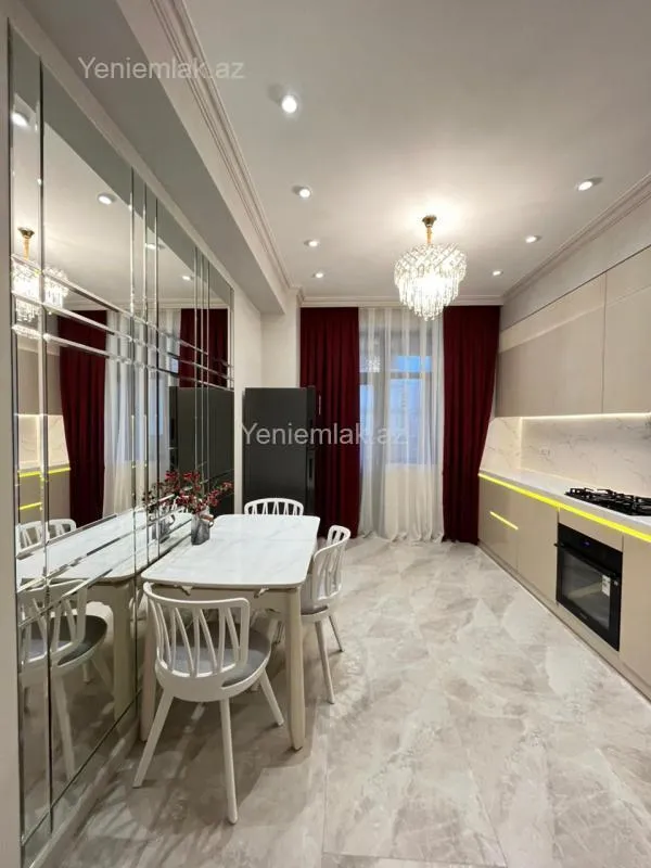 Satılır 3 otaqlı yeni tikili 112 m²