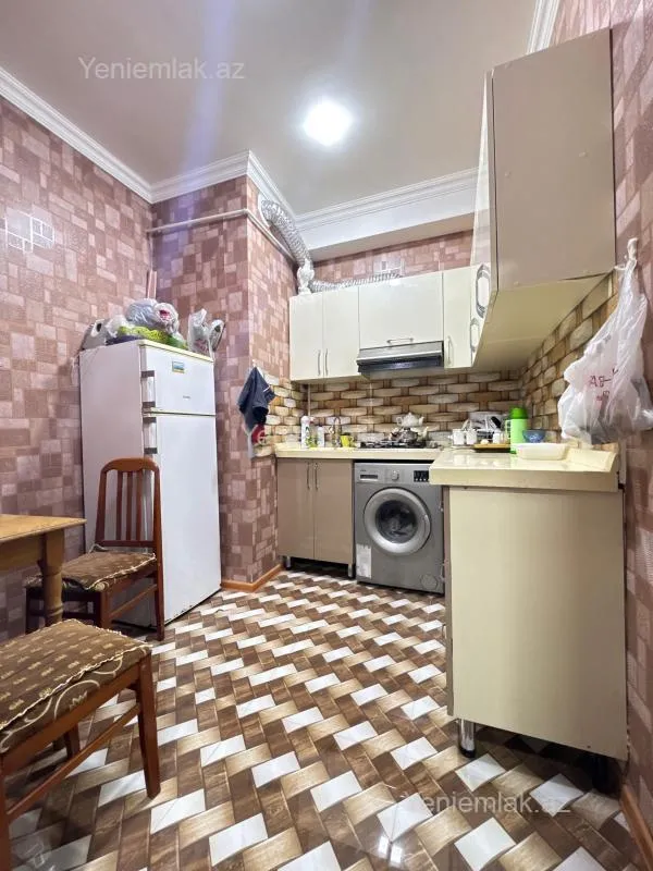 Satılır 2 otaqlı yeni tikili 60 m²