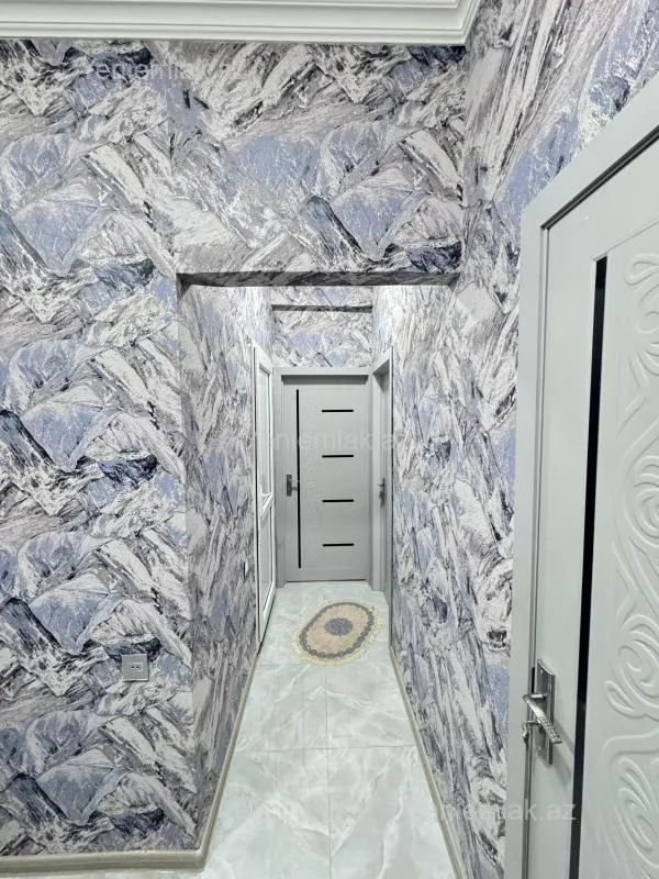 Satılır 2 otaqlı yeni tikili 60 m²