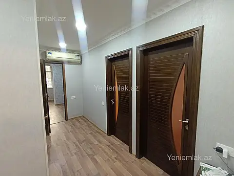 Satılır 3 otaqlı köhnə tikili 90 m²