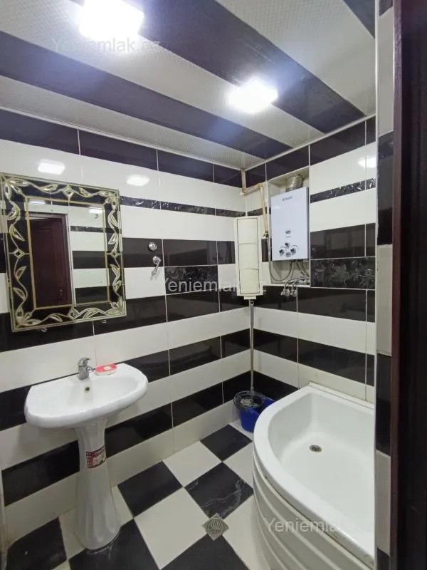 Satılır 3 otaqlı köhnə tikili 78 m²