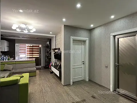 Satılır 2 otaqlı yeni tikili 68 m²