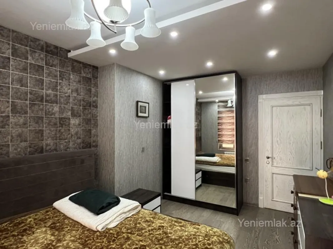 Satılır 2 otaqlı yeni tikili 68 m²