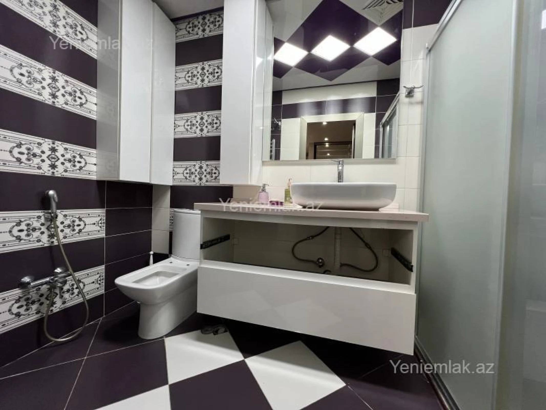 Satılır 2 otaqlı yeni tikili 68 m²