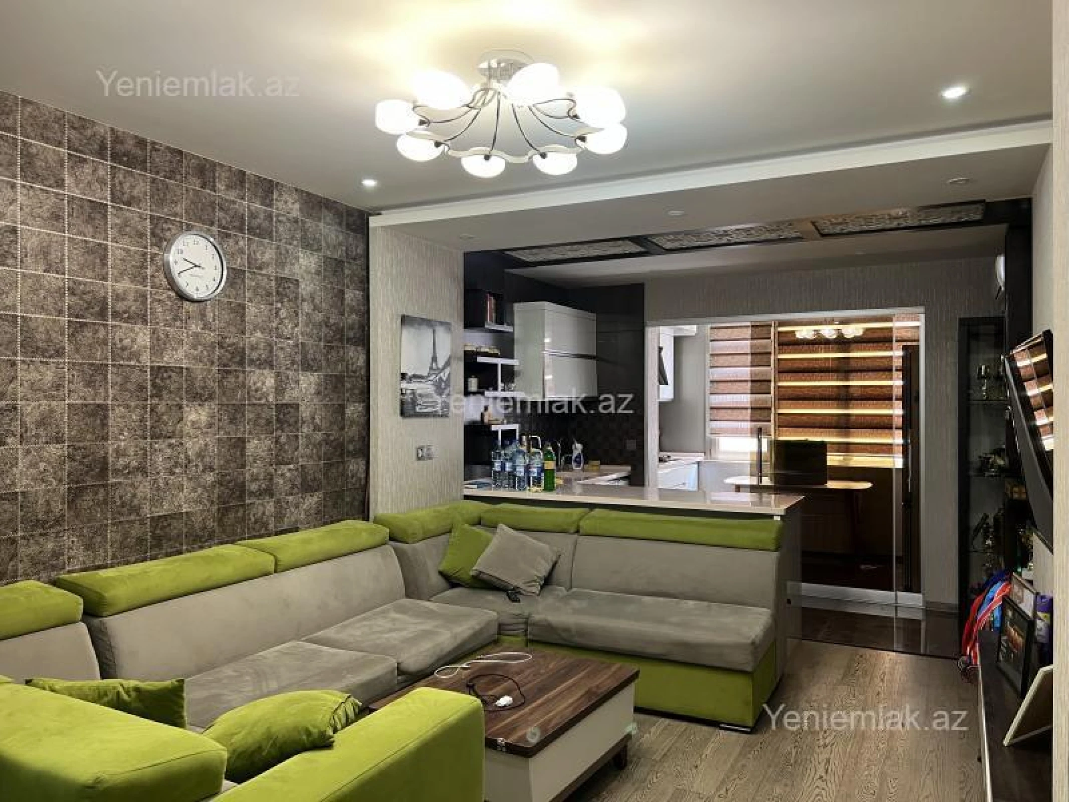 Satılır 2 otaqlı yeni tikili 68 m²