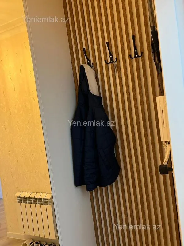 Satılır 3 otaqlı köhnə tikili 84 m²