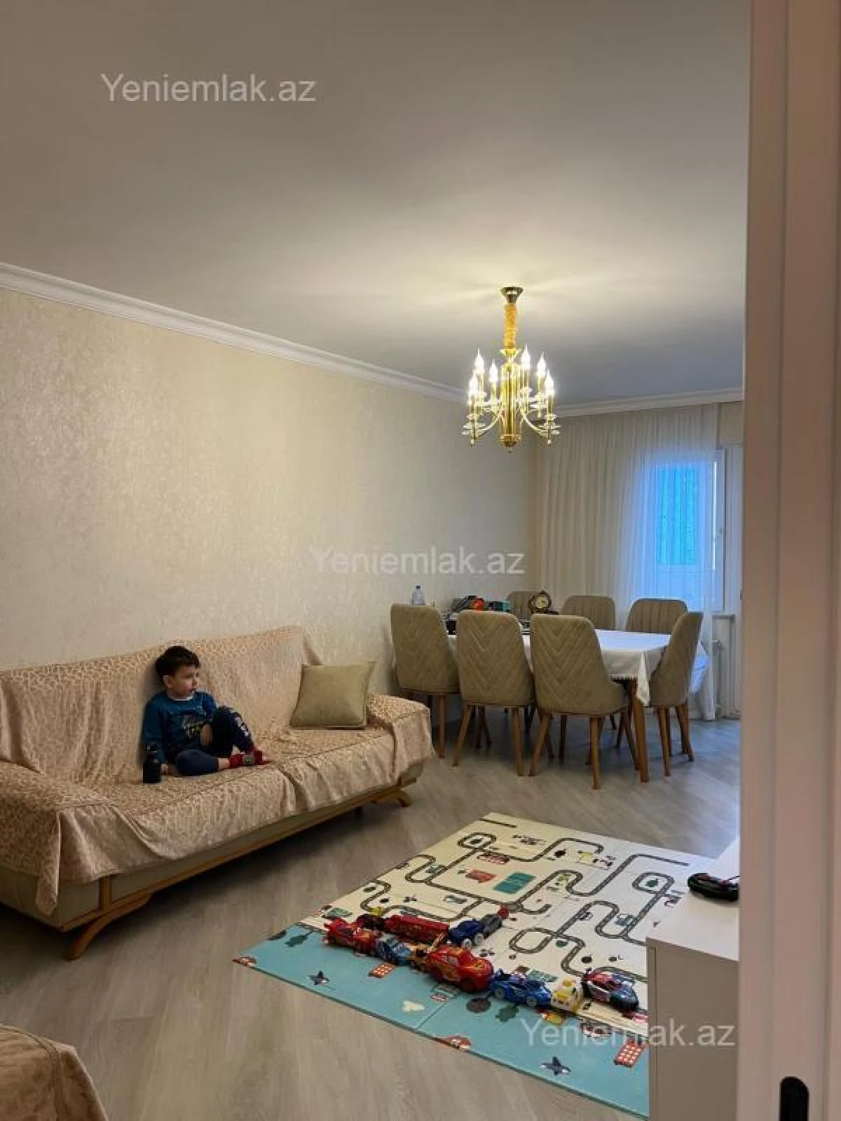 Satılır 3 otaqlı köhnə tikili 84 m²