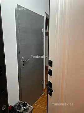 Satılır 3 otaqlı köhnə tikili 84 m²